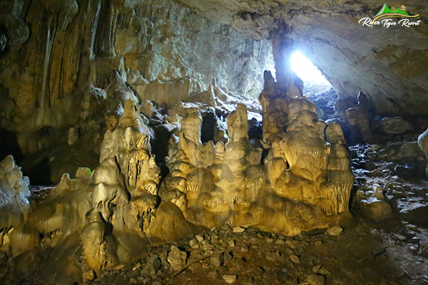 Read more about the article Bhudher Caves in Chakrata: A Fascinating Journey into Ancient Mysteries
